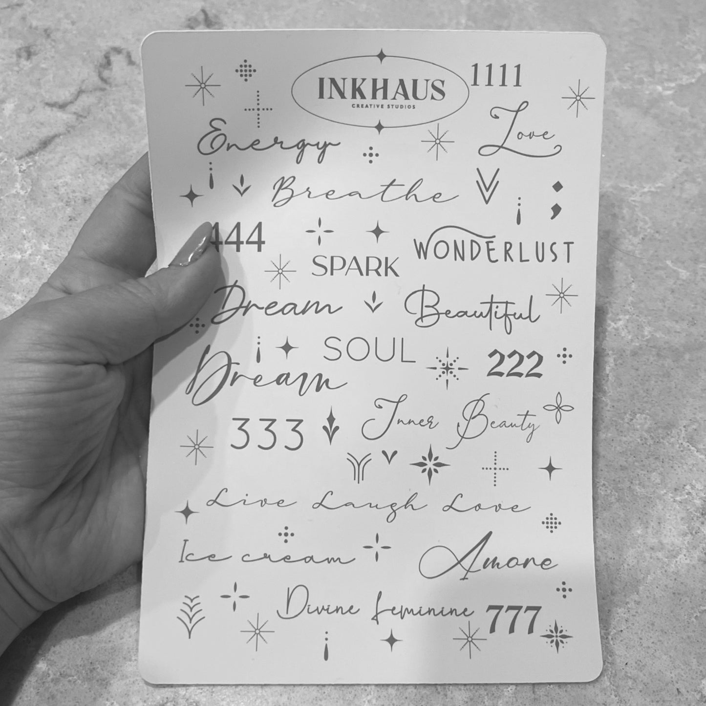 SCRIPT & FLORAL PRACTICE SKIN